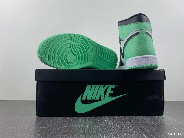 1st Kicks 1 High Air DZ5485-130 Jordan Green OG Glow 0630